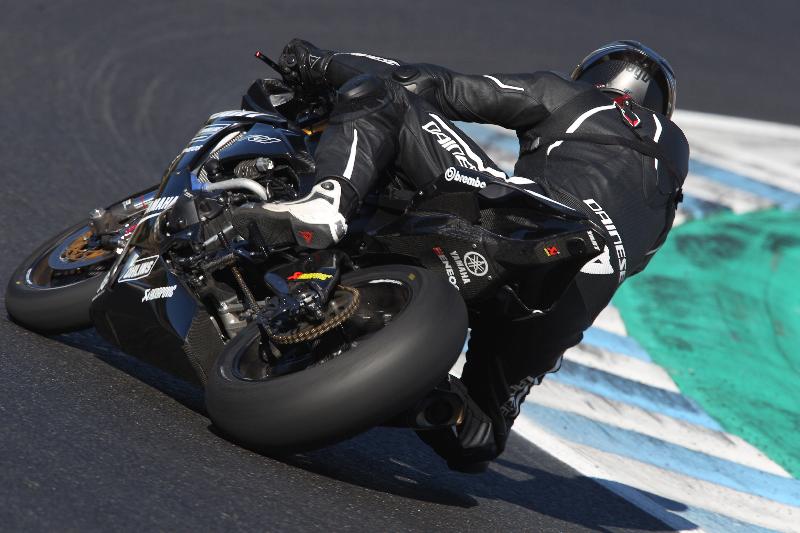 Archiv-2019/01 01.-08.02.2019 Moto Center Thun Jerez/Gruppe rot/backside
